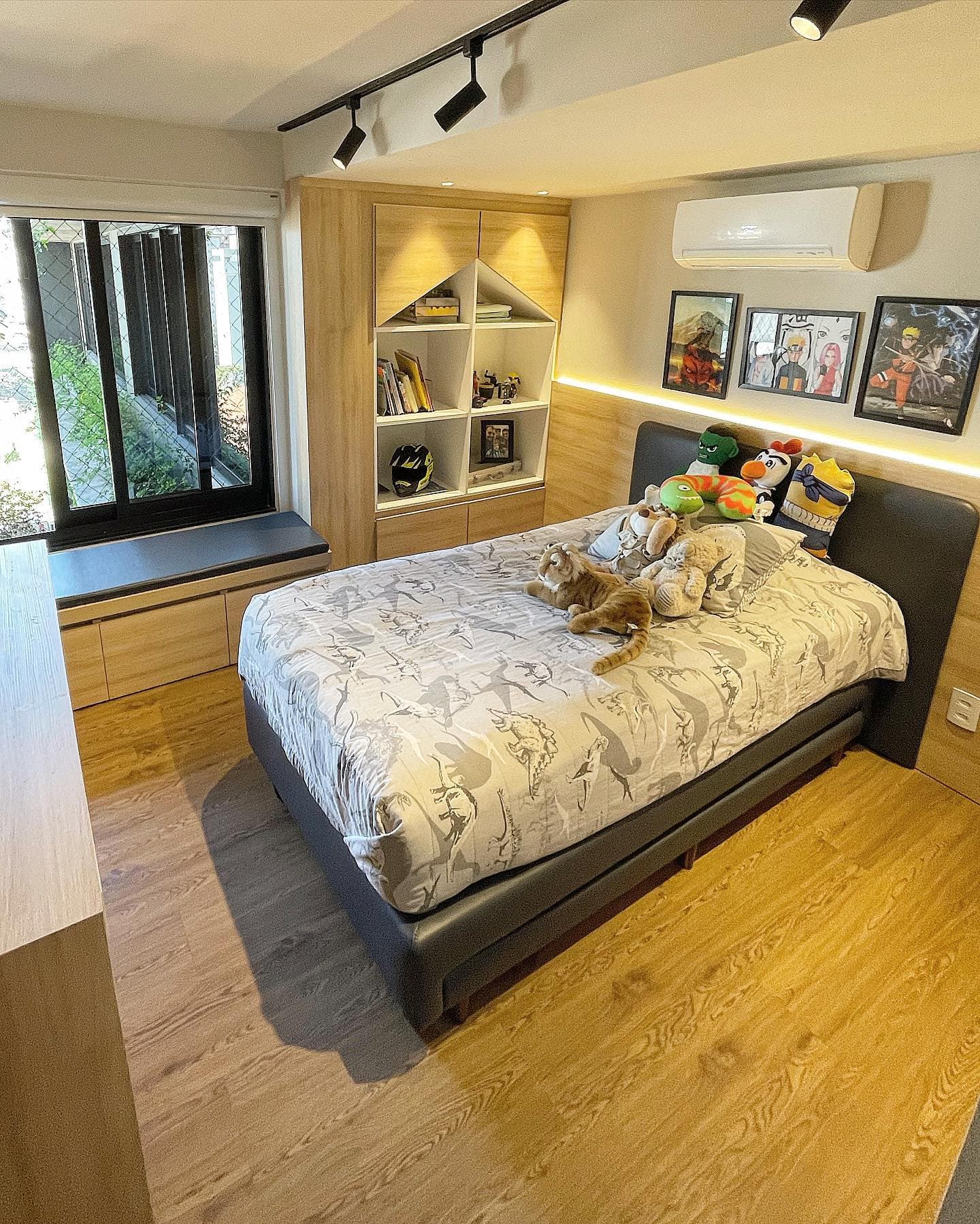 Quarto Jovem com Marcenaria Integrada